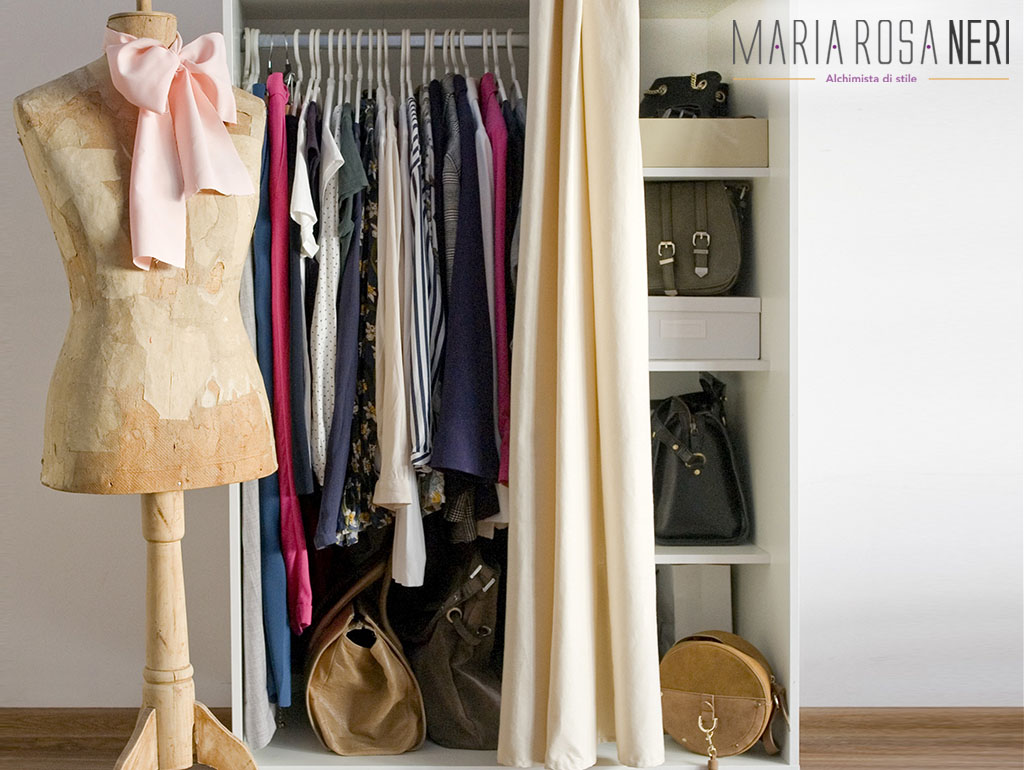 Cambio armadio:come organizzare i vestiti - Maria Rosa Neri